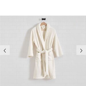 Pottery Barn Cozy Comfort Robe